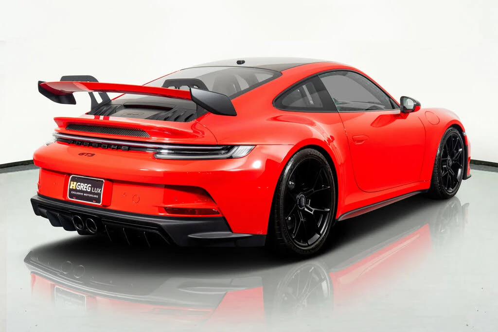 2024 Porsche 992 GT3 - Image 10 of 31