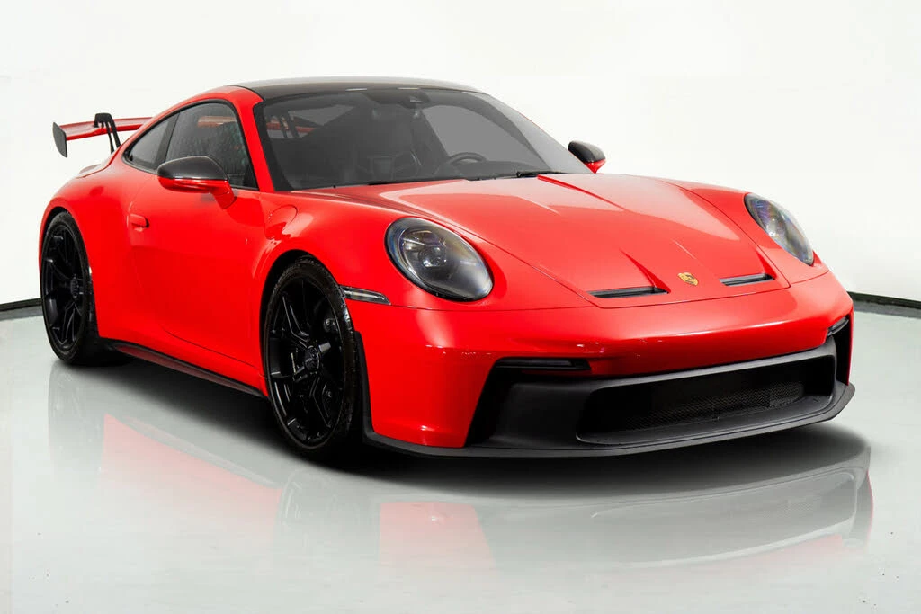 2024 Porsche 992 GT3 - Image 2 of 31