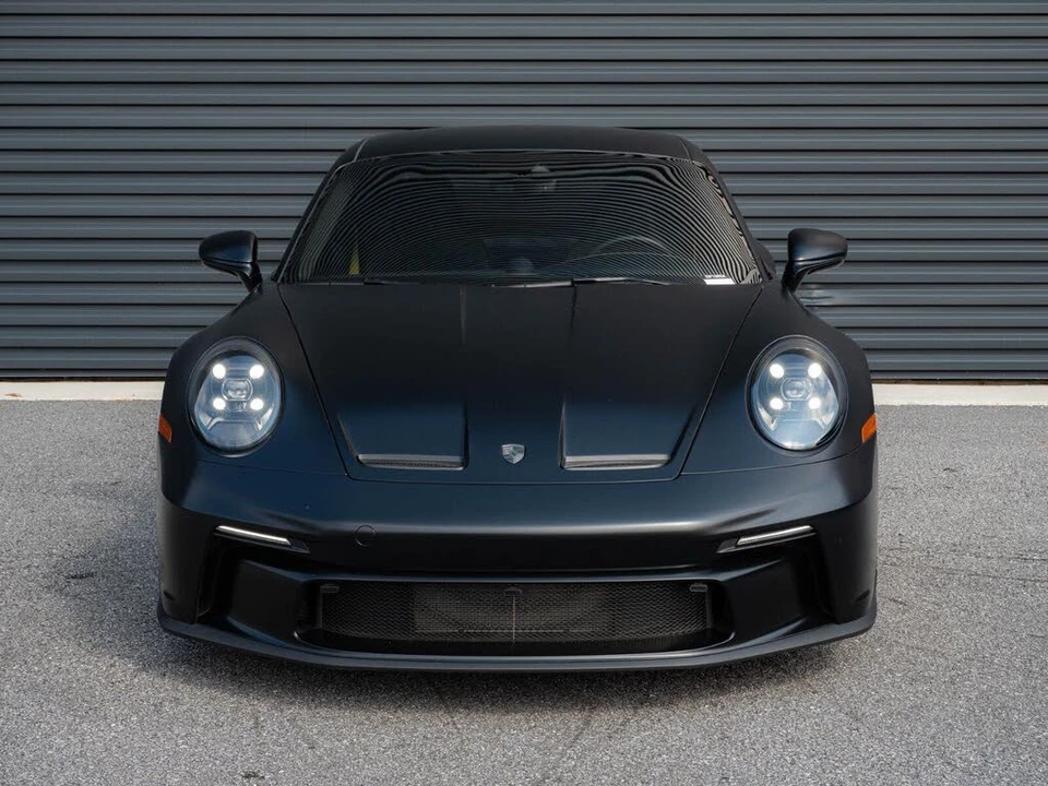 2024 Porsche 992 GT3 - Image 28 of 31