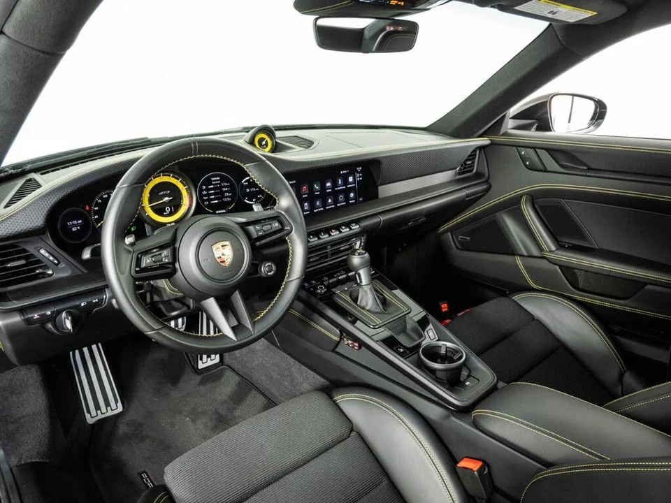 2024 Porsche 992 GT3 - Image 4 of 31