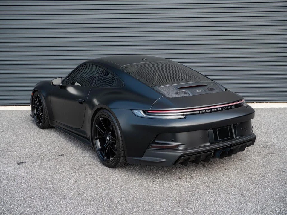 2024 Porsche 992 GT3 - Image 3 of 31