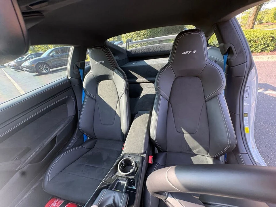 2024 Porsche 992 GT3 - Image 13 of 31