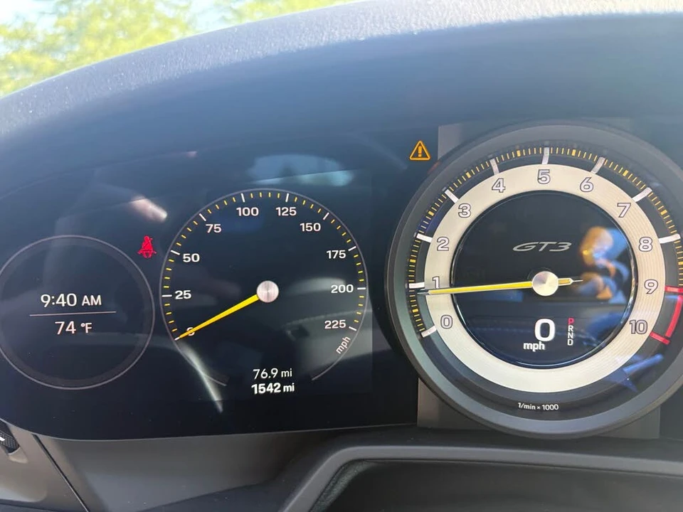 2024 Porsche 992 GT3 - Image 14 of 31