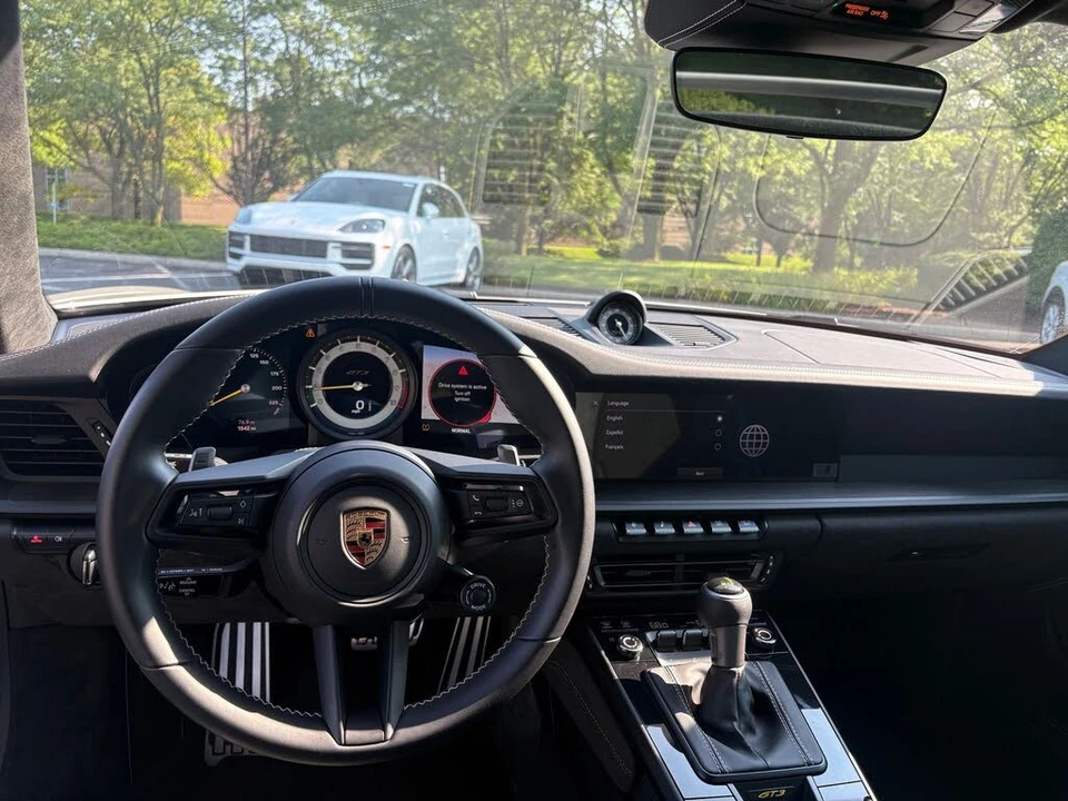 2024 Porsche 992 GT3 - Image 11 of 31