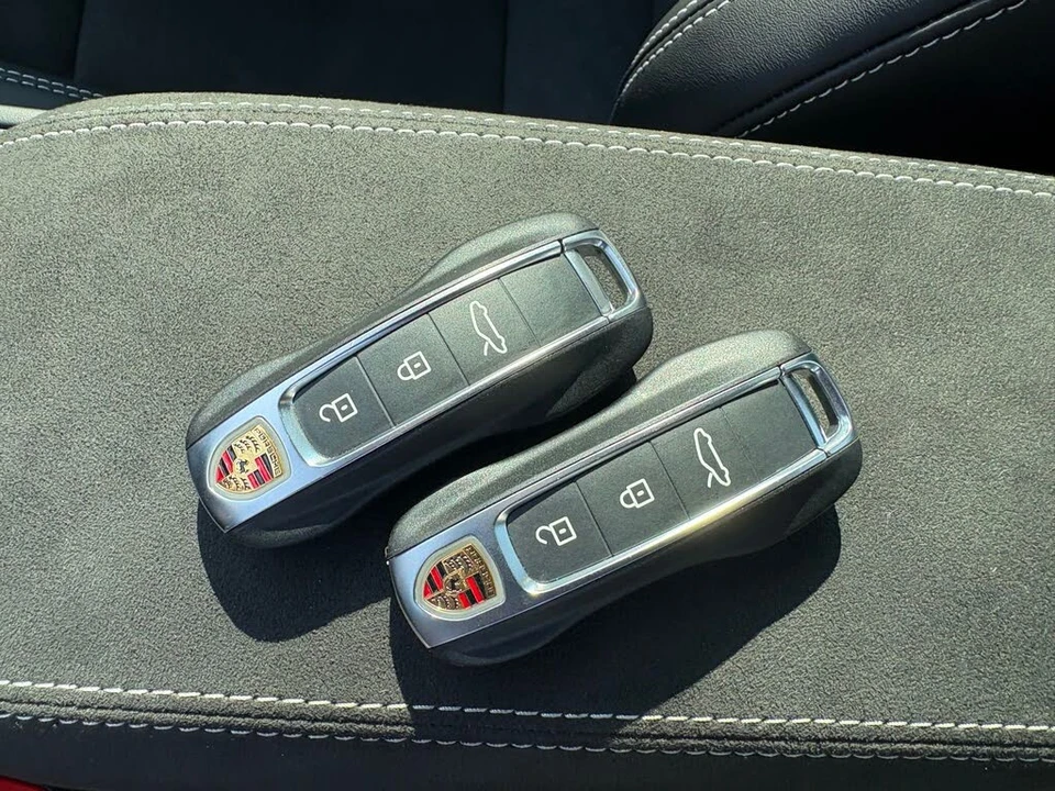 2024 Porsche 992 GT3 - Image 23 of 31