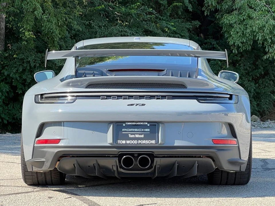 2024 Porsche 992 GT3 - Image 8 of 31