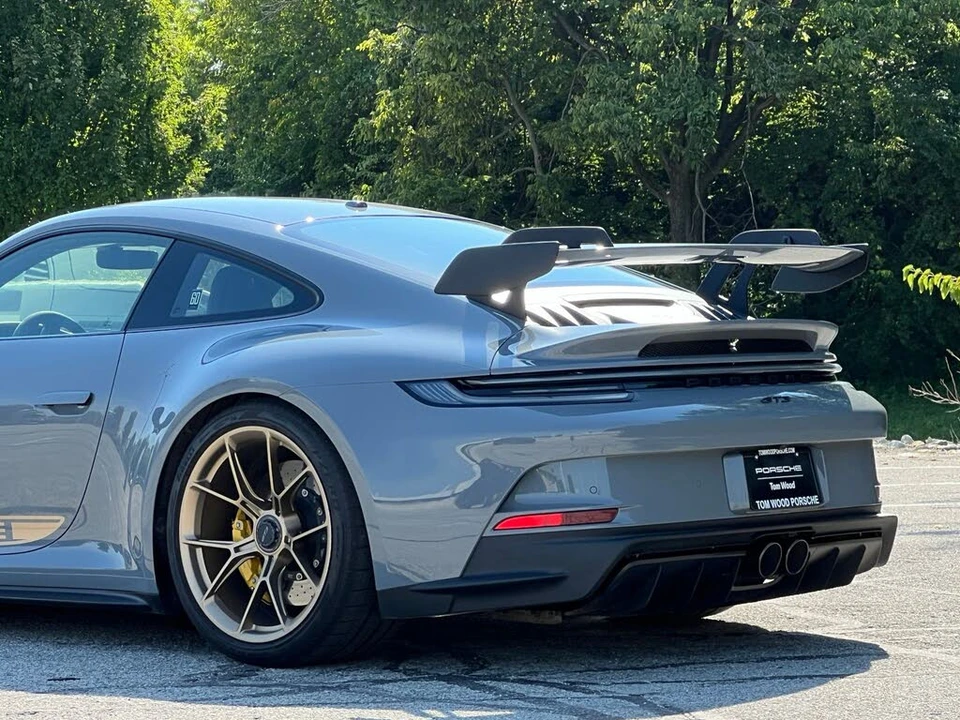 2024 Porsche 992 GT3 - Image 9 of 31