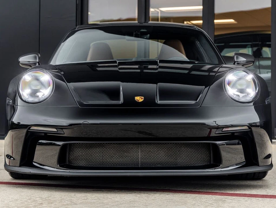 2024 Porsche 992 GT3 - Image 8 of 31