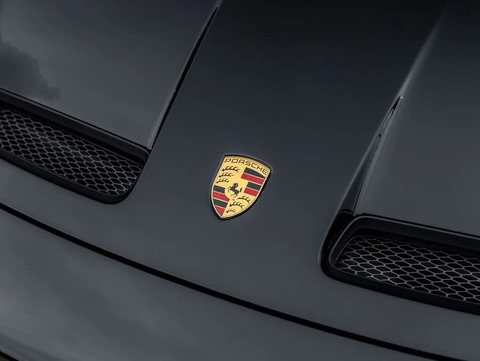 2024 Porsche 992 GT3 - Image 21 of 31