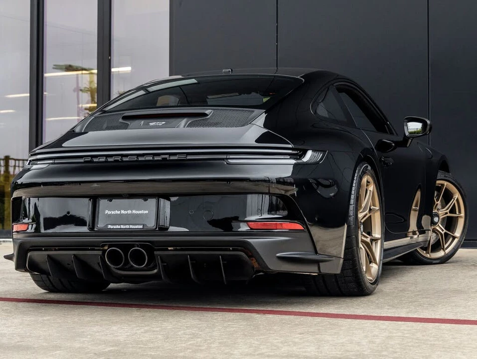 2024 Porsche 992 GT3 - Image 11 of 31