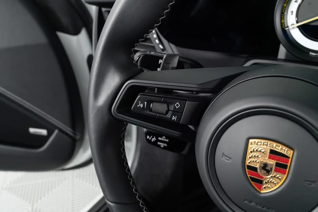 2024 Porsche 992 GT3 - Image 31 of 31