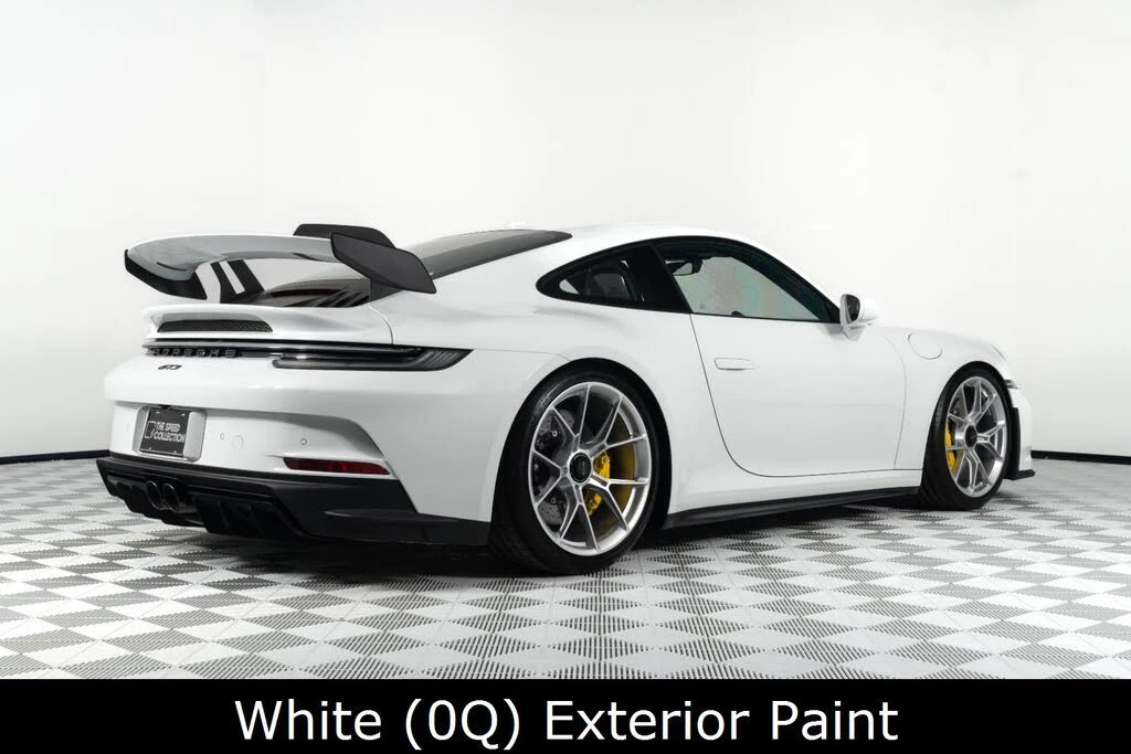 2024 Porsche 992 GT3 - Image 8 of 31