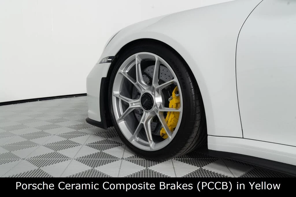 2024 Porsche 992 GT3 - Image 15 of 31