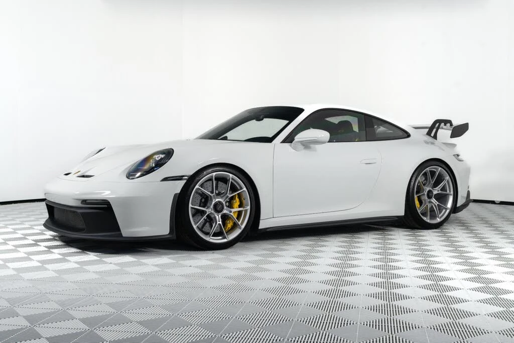 2024 Porsche 992 GT3 - Image 7 of 31