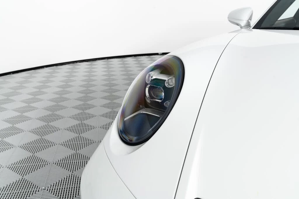 2024 Porsche 992 GT3 - Image 12 of 31
