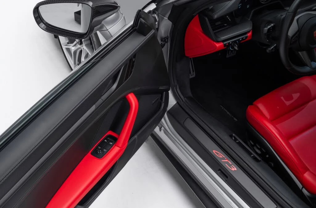 2024 Porsche 992 GT3 - Image 13 of 31
