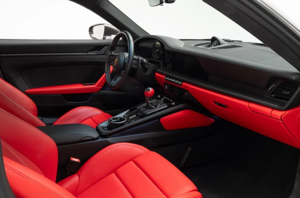 2024 Porsche 992 GT3 - Image 29 of 31
