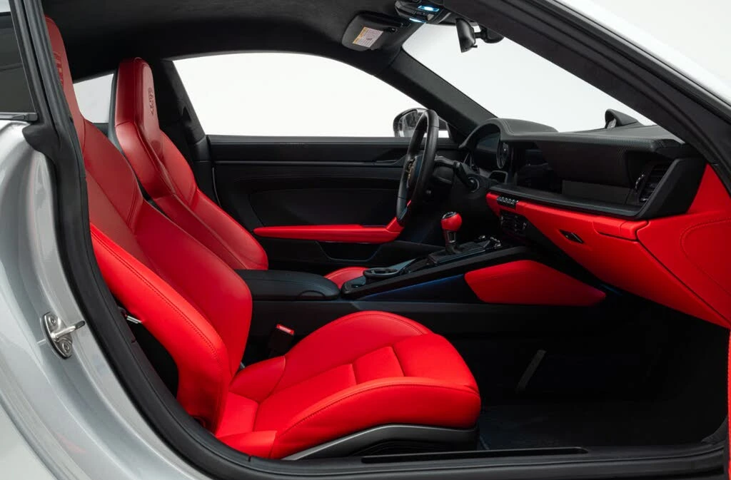 2024 Porsche 992 GT3 - Image 26 of 31