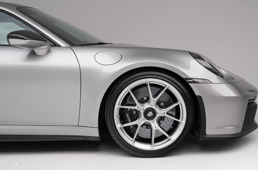 2024 Porsche 992 GT3 - Image 12 of 31