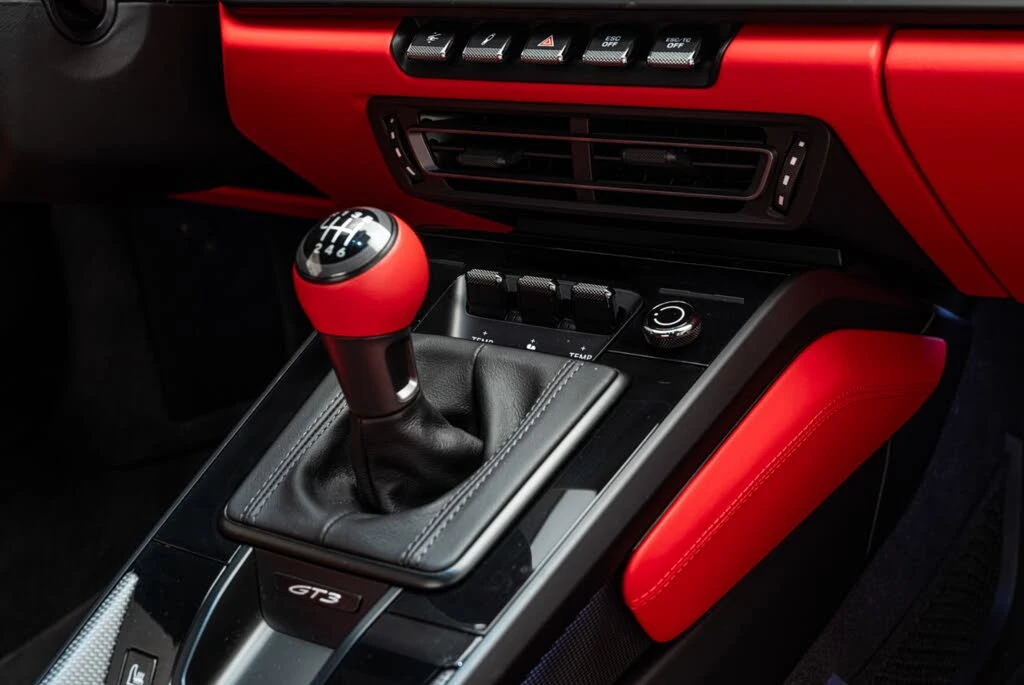 2024 Porsche 992 GT3 - Image 30 of 31