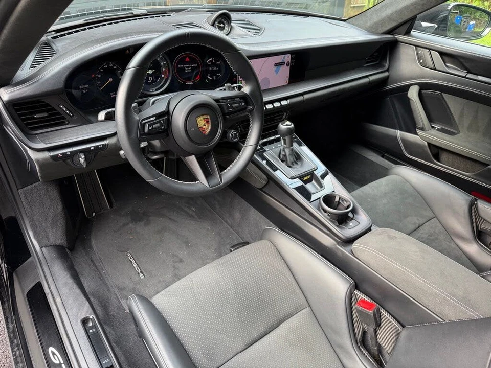 2024 Porsche 992 GT3 - Image 19 of 22