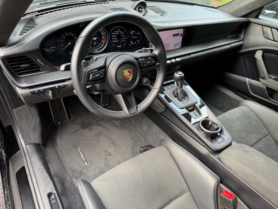 2024 Porsche 992 GT3 - Image 17 of 22