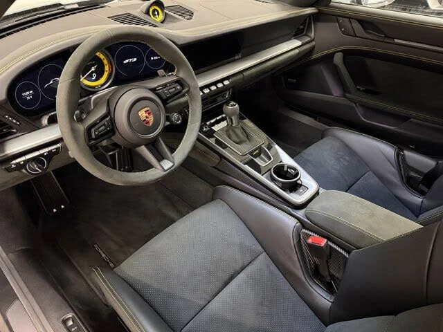 2024 Porsche 992 GT3 - Image 4 of 6