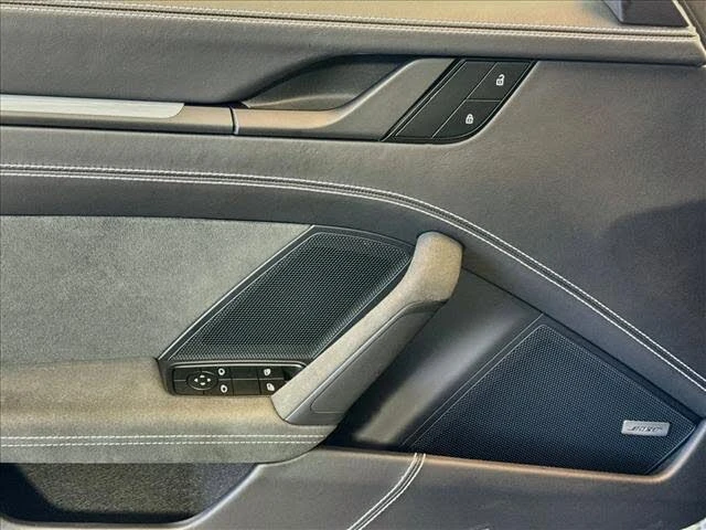 2024 Porsche 992 GT3 - Image 11 of 29