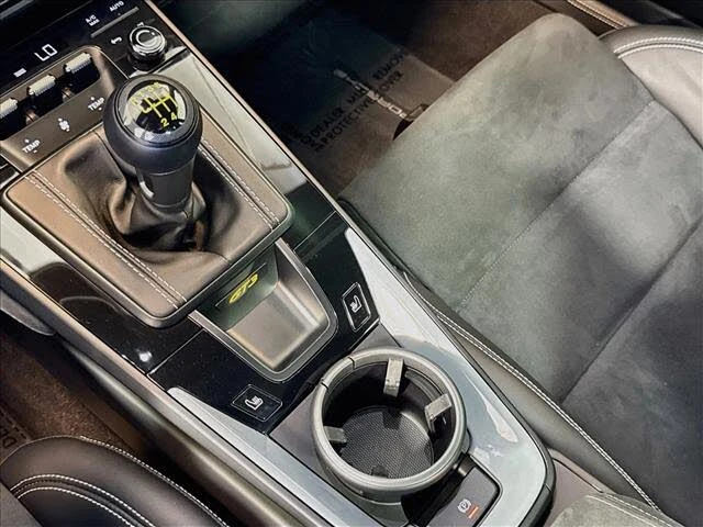 2024 Porsche 992 GT3 - Image 19 of 29