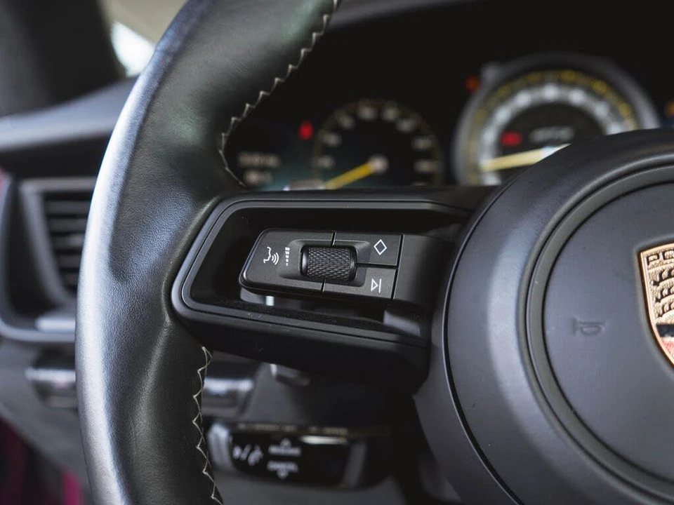 2024 Porsche 992 GT3 - Image 19 of 31