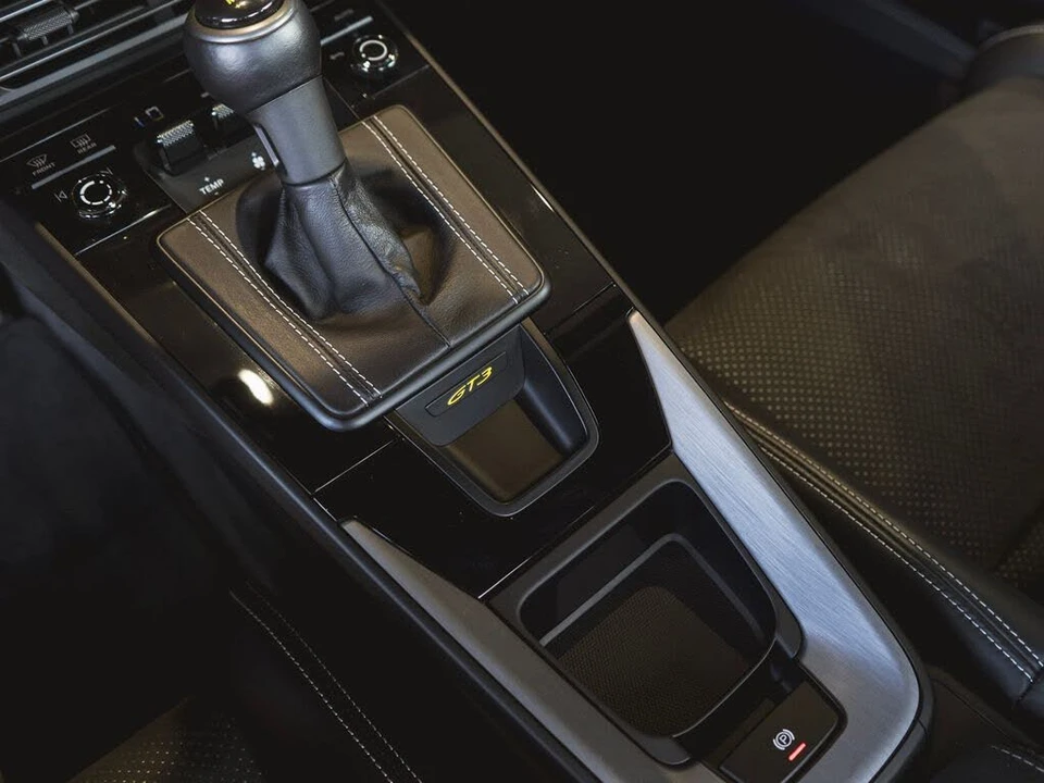 2024 Porsche 992 GT3 - Image 28 of 31