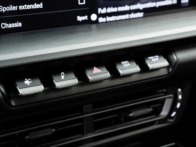 2024 Porsche 992 GT3 - Image 19 of 31