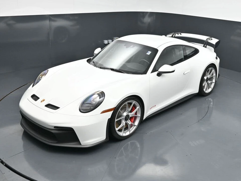 2024 Porsche 992 GT3 - Image 12 of 31