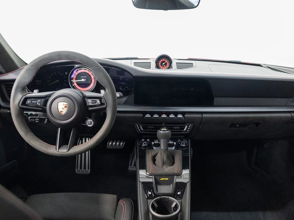 2024 Porsche 992 GT3 - Image 14 of 29
