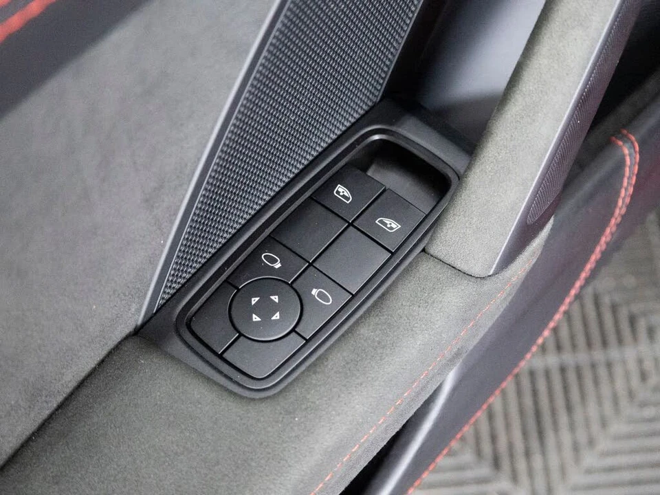 2024 Porsche 992 GT3 - Image 26 of 29