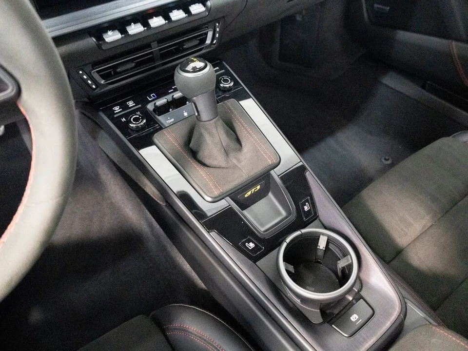 2024 Porsche 992 GT3 - Image 16 of 29