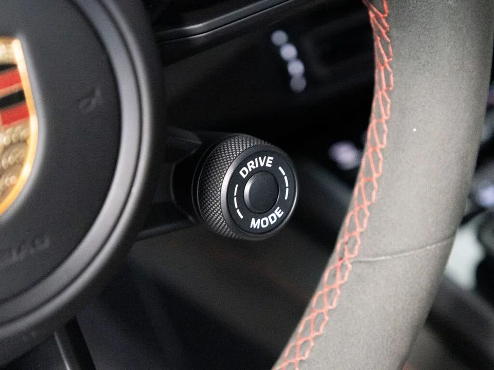 2024 Porsche 992 GT3 - Image 22 of 29