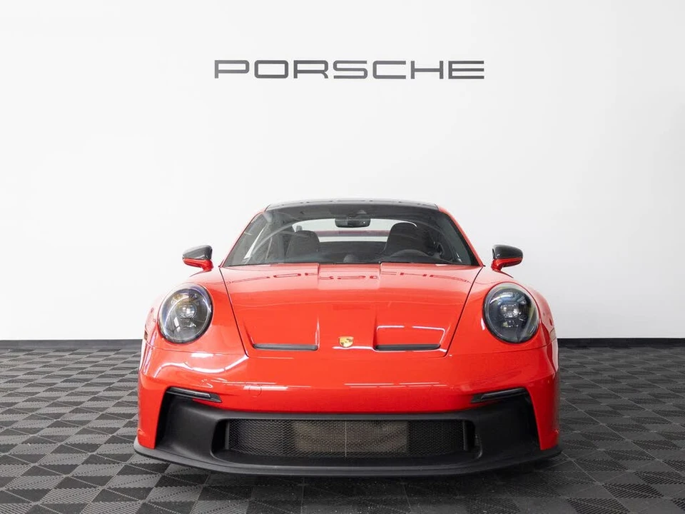 2024 Porsche 992 GT3 - Image 10 of 29