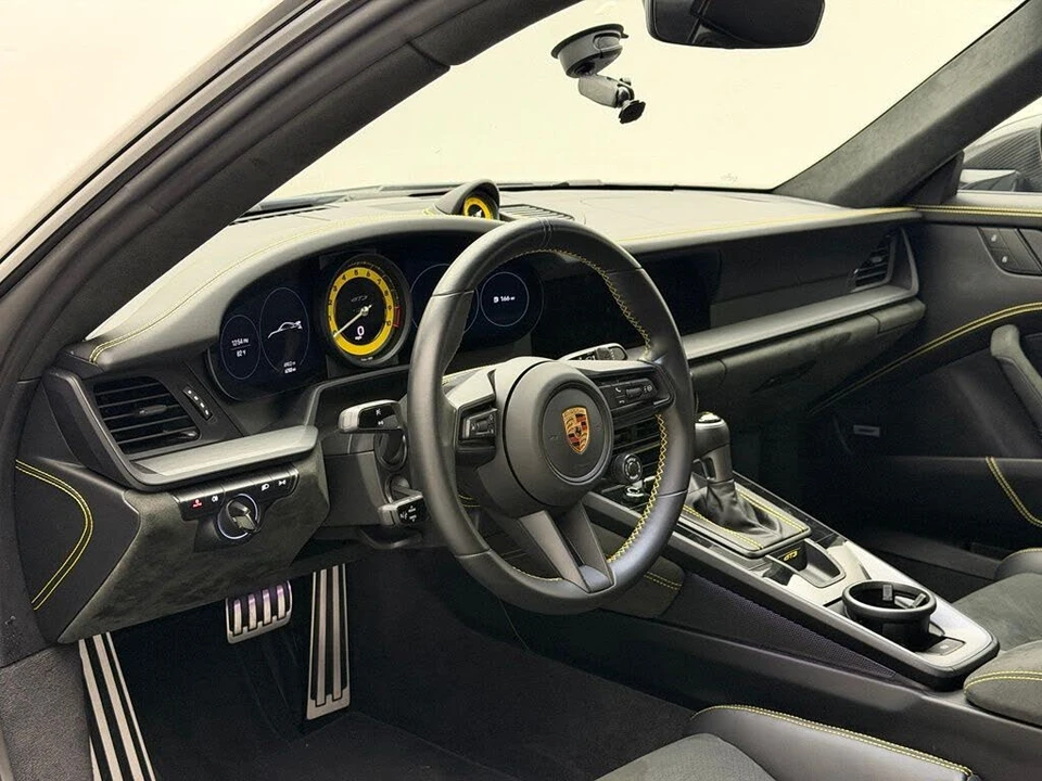 2024 Porsche 992 GT3 - Image 10 of 12