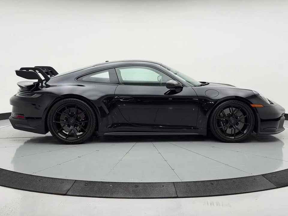 2024 Porsche 992 GT3 - Image 7 of 12
