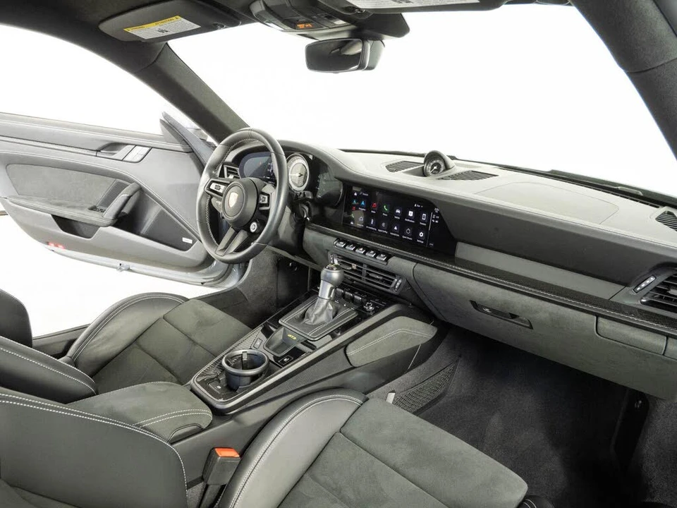 2024 Porsche 992 GT3 - Image 20 of 31