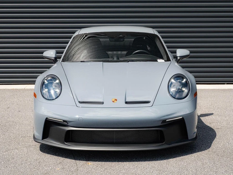 2024 Porsche 992 GT3 - Image 28 of 31