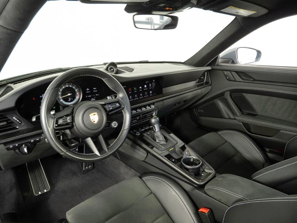 2024 Porsche 992 GT3 - Image 4 of 31