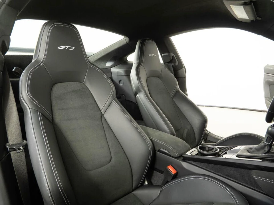 2024 Porsche 992 GT3 - Image 19 of 31