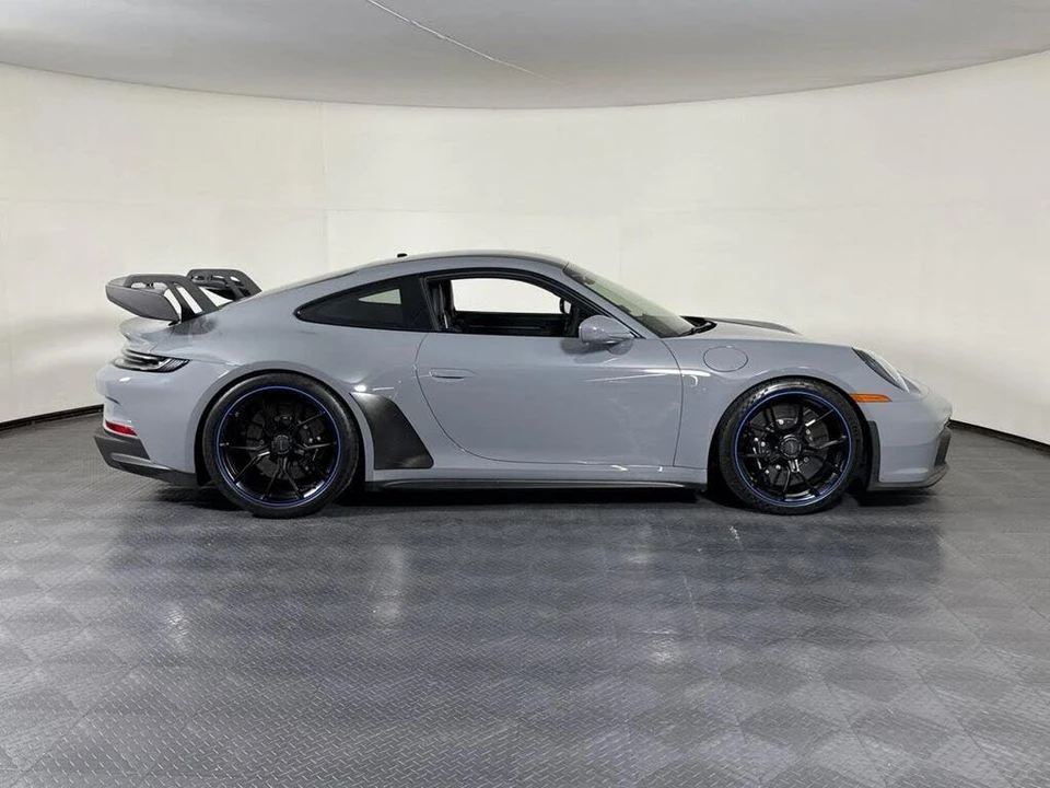 2024 Porsche 992 GT3 - Image 8 of 31