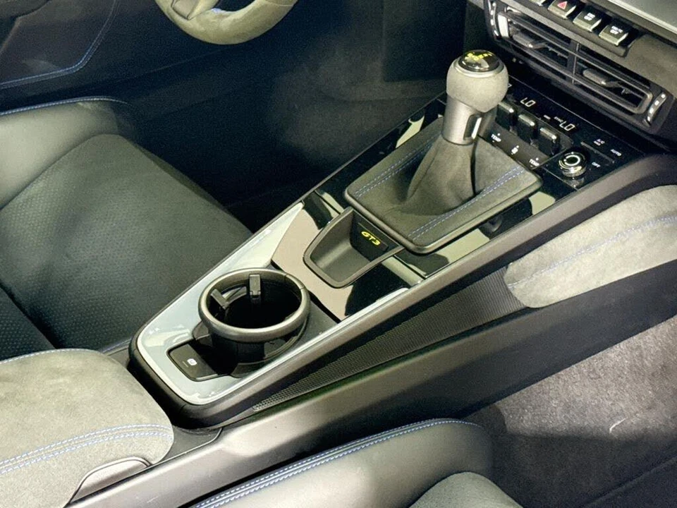 2024 Porsche 992 GT3 - Image 20 of 31