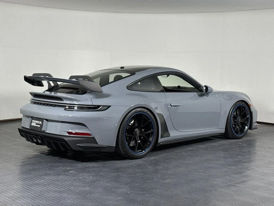 2024 Porsche 992 GT3 - Image 7 of 31