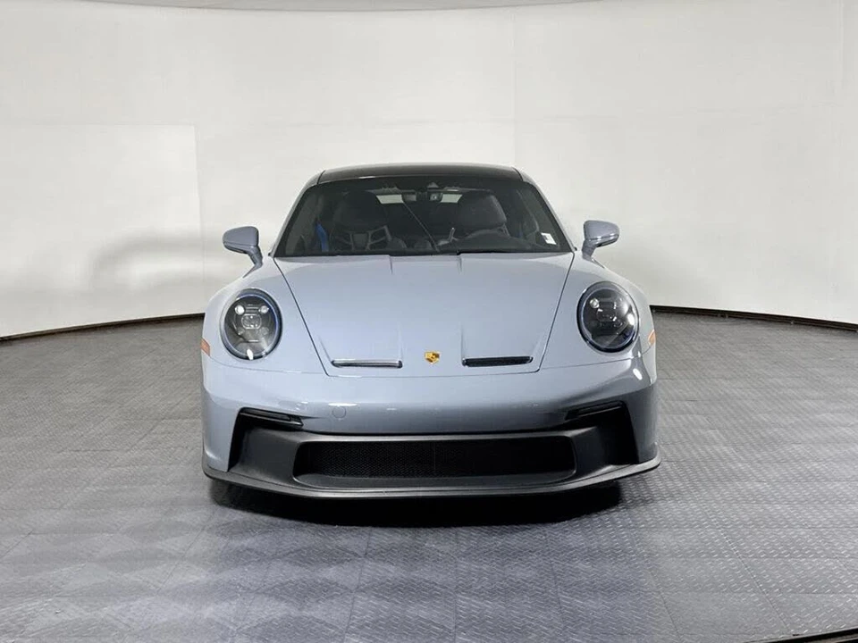 2024 Porsche 992 GT3 - Image 10 of 31