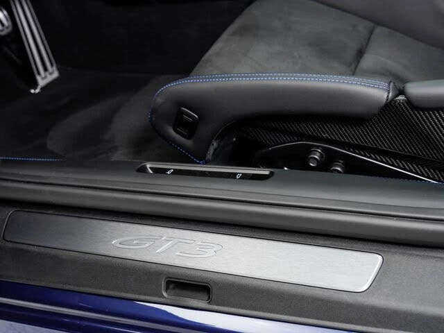 2024 Porsche 992 GT3 - Image 14 of 31