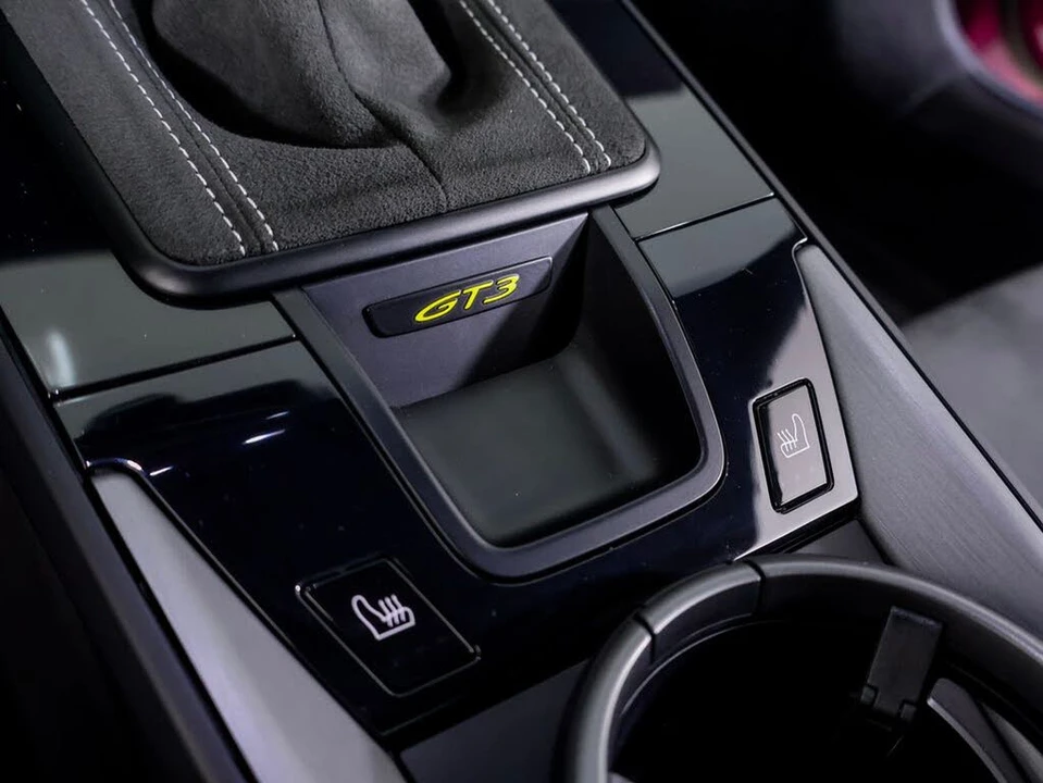 2024 Porsche 992 GT3 - Image 15 of 31